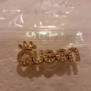 RESERVED FOR MISSANETNET. Queen and love crocs shoe charm